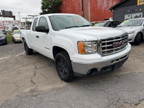 Used 2009 GMC Sierra 1500 SLE image 3