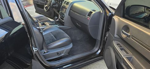 Used 2010 Dodge Charger SRT8 image 21