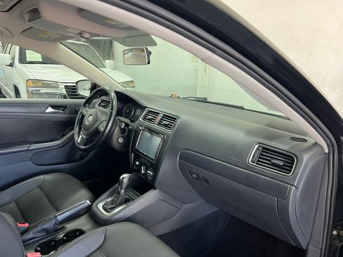Used 2012 Volkswagen Jetta 2.5 SE image 15