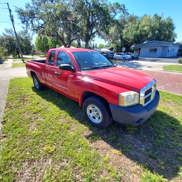 Used 2006 Dodge Dakota ST image 3
