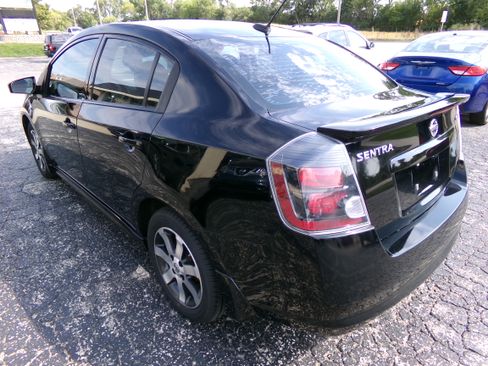 Used 2012 Nissan Sentra 2.0 SR image 3