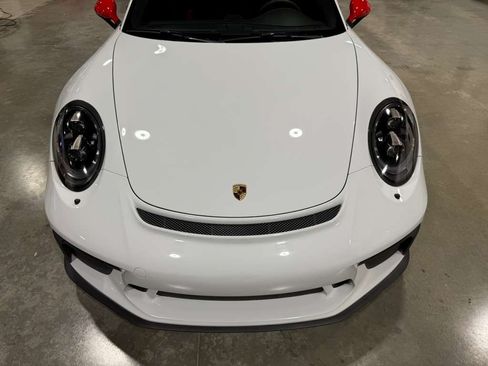 Used 2018 Porsche 911 GT3 image 22