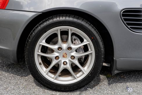 Used 2004 Porsche Boxster image 16
