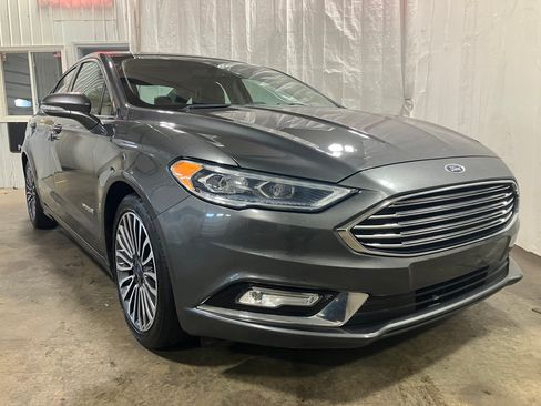 Used 2017 Ford Fusion Titanium image 33