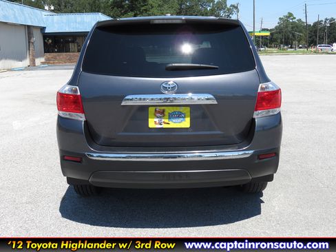 Used 2012 Toyota Highlander LE image 6