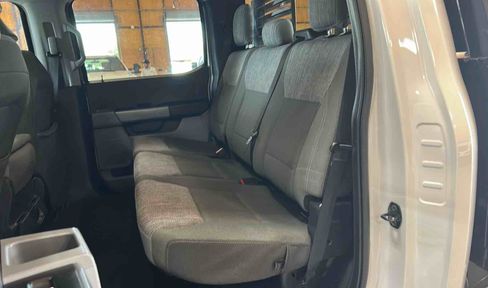 Used 2023 Ford F250 XLT image 6
