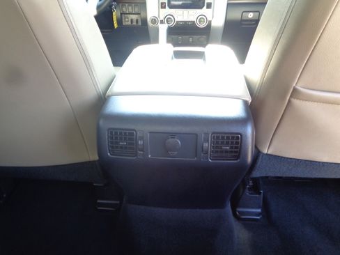 Used 2019 Toyota Tundra Limited image 36