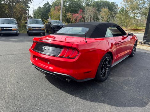 Used 2018 Ford Mustang EcoBoost image 4