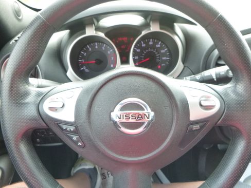 Used 2013 Nissan Juke S image 20