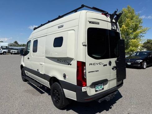 Used 2019 Mercedes-Benz Sprinter 2500 image 6