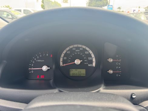 Used 2005 Kia Sportage LX image 25