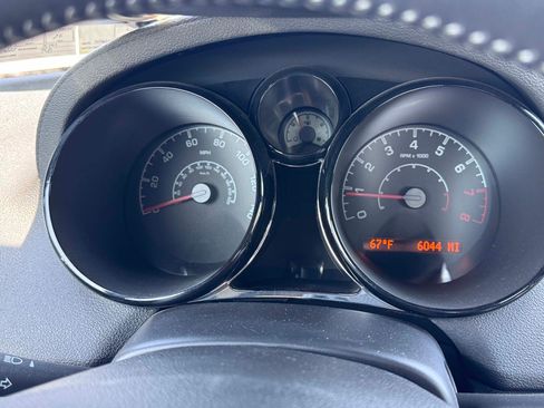 Used 2008 Saturn Sky image 7