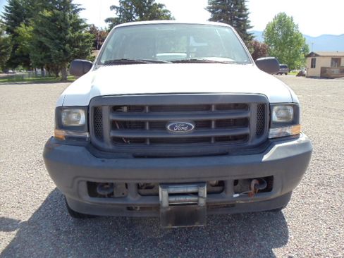 Used 2004 Ford F350 XL image 2