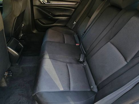 Used 2019 Honda Accord Hybrid Touring image 19