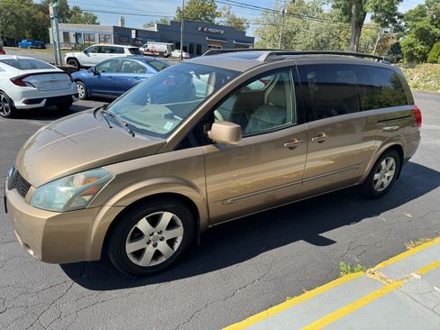 Used 2004 Nissan Quest 3.5 SE image 1