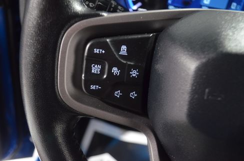 Used 2021 Ford Bronco Badlands image 37