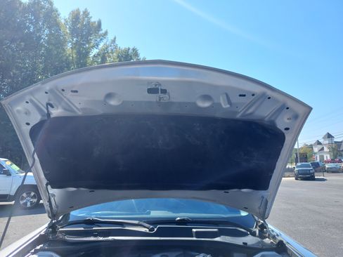 Used 2010 Dodge Charger SE image 21