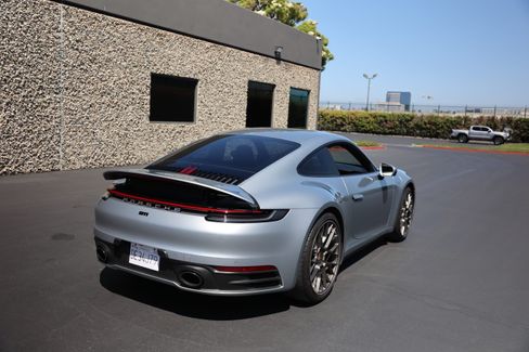 Used 2021 Porsche 911 Carrera image 11