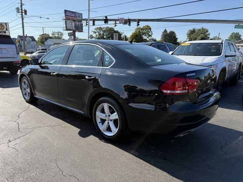 Used 2013 Volkswagen Passat 2.5 SE image 6