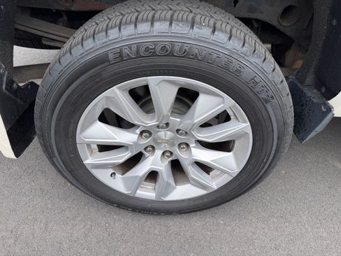 Used 2014 Chevrolet Silverado 1500 LTZ Z71 image 37