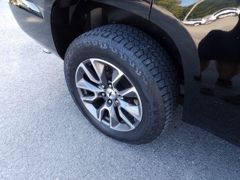 Used 2014 Chevrolet Tahoe LT image 18