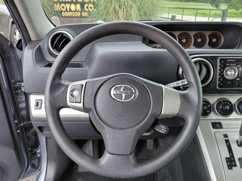 Used 2009 Scion xB image 16