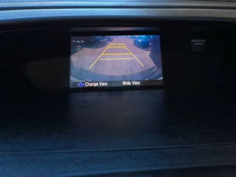 Used 2015 Honda CR-V LX image 11