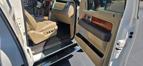 Used 2009 Ford F150 Lariat Limited image 16
