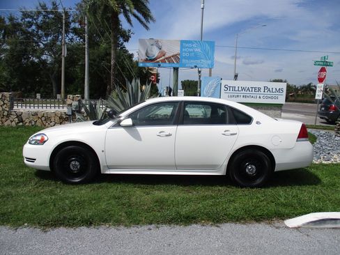 Used 2009 Chevrolet Impala image 2