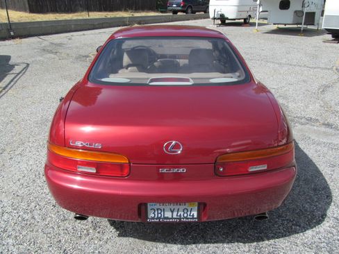 Used 1992 Lexus SC 300 image 6