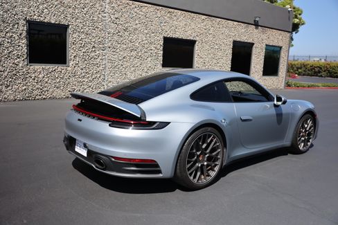 Used 2021 Porsche 911 Carrera image 10