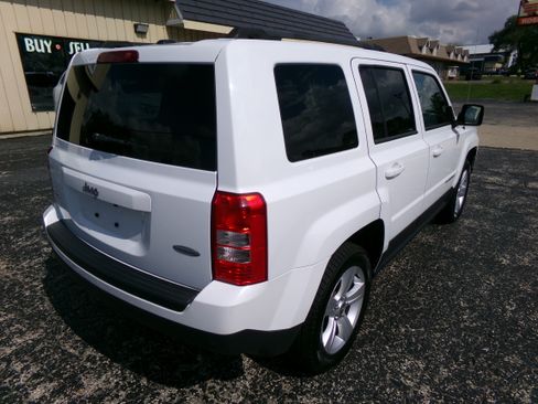 Used 2014 Jeep Patriot Latitude image 5