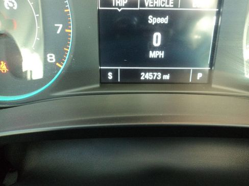 Used 2022 Chevrolet Malibu RS image 9