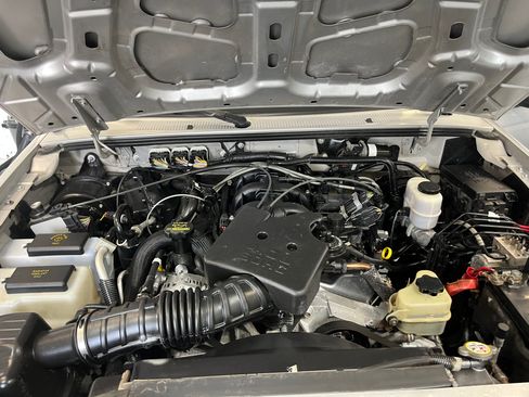 Used 2011 Ford Ranger XLT image 25