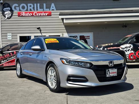 Used 2019 Honda Accord Hybrid Touring image 1
