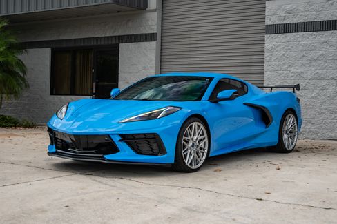 Used 2021 Chevrolet Corvette 2LT image 3