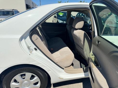 Used 2003 Toyota Camry LE image 16
