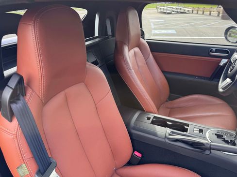 Used 2008 MAZDA MX-5 Miata Grand Touring image 14