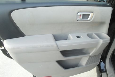 Used 2014 Honda Pilot LX image 26