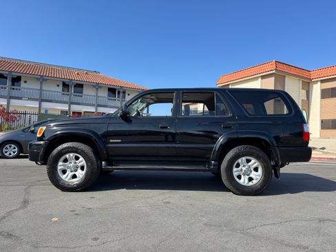 Used 2002 Toyota 4Runner Sport image 3