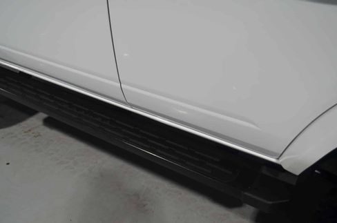 Used 2023 Ford Bronco Outer Banks image 11