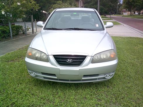 Used 2005 Hyundai Elantra image 2