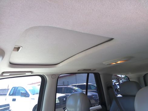 Used 2008 Chevrolet TrailBlazer LS image 31