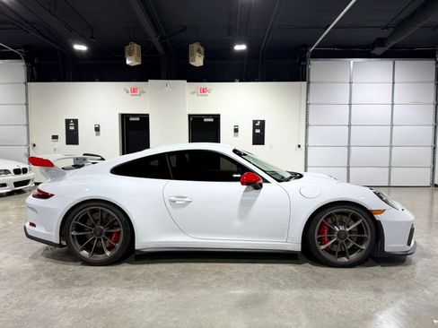 Used 2018 Porsche 911 GT3 image 15