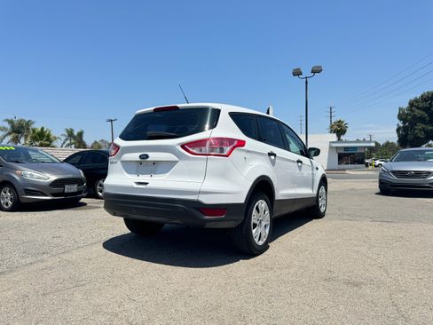 Used 2013 Ford Escape S image 7