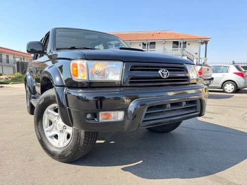 Used 2000 Toyota 4Runner Sport image 10