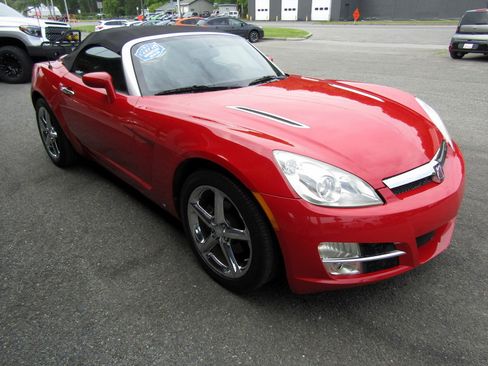 Used 2008 Saturn Sky image 6