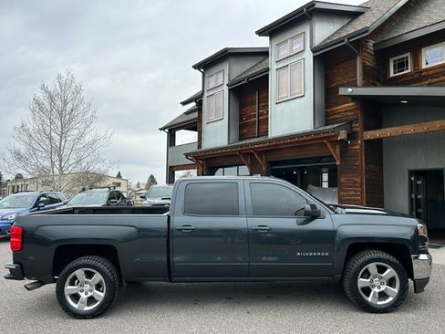 Used 2017 Chevrolet Silverado 1500 LT image 3