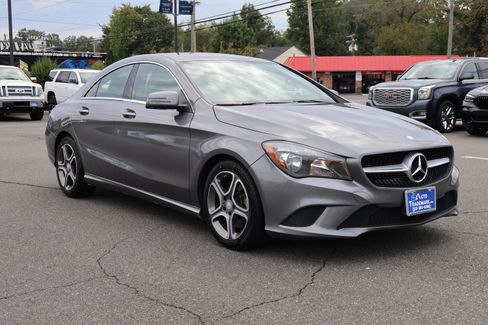 Used 2014 Mercedes-Benz CLA 250 image 10