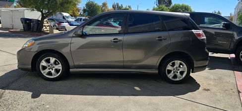 Used 2007 Toyota Matrix XR image 10